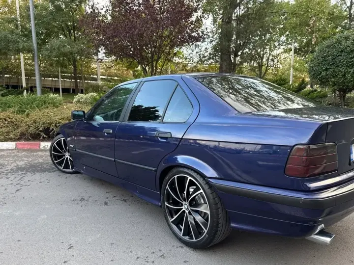 BMW Seria 3 E36