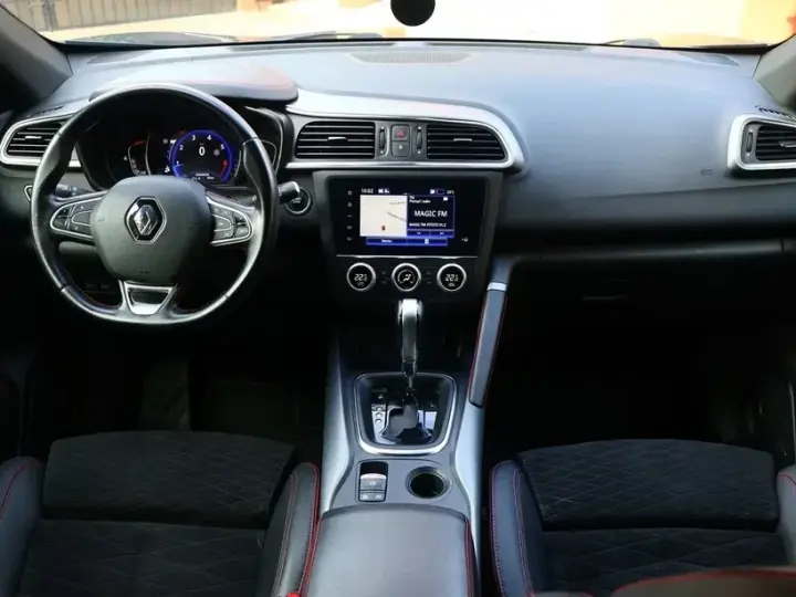 Renault Kadjar TCe EDC GPF Black Edition
