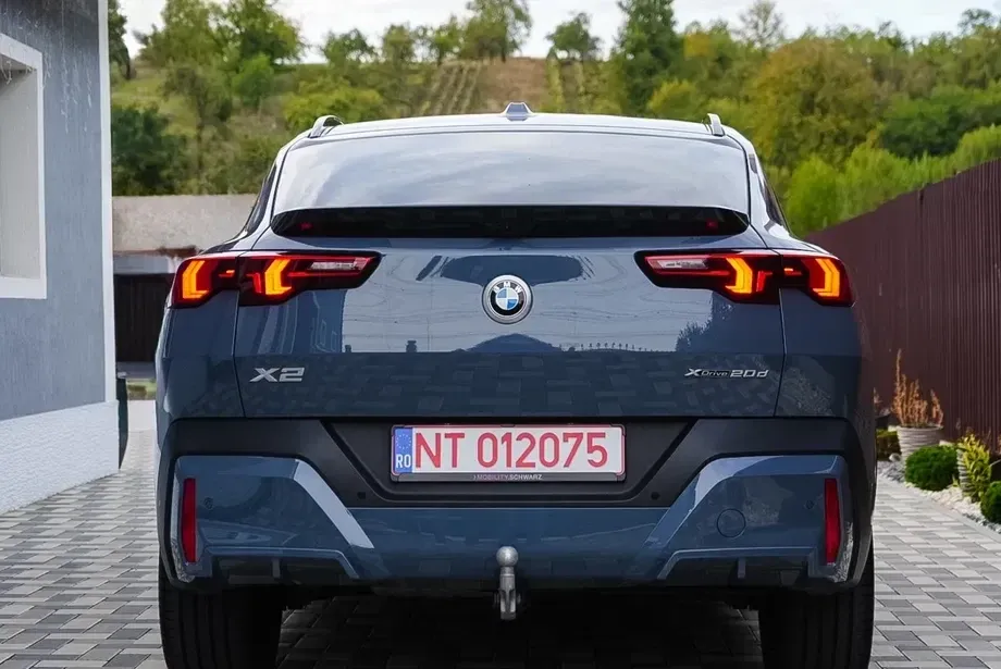 BMW X2 xDrive20d AT MHEV — imagine 4