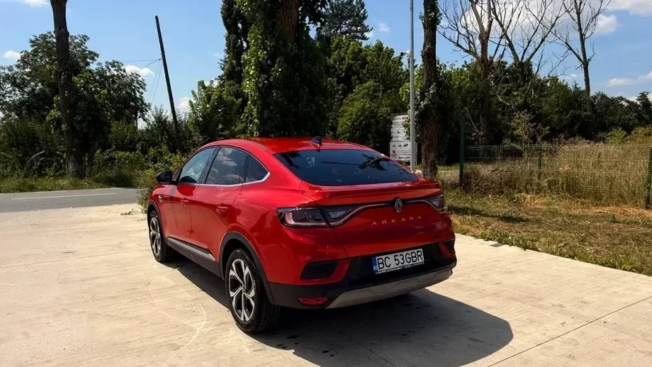 Renault Arkana E-TECH 145 Techno — imagine 2