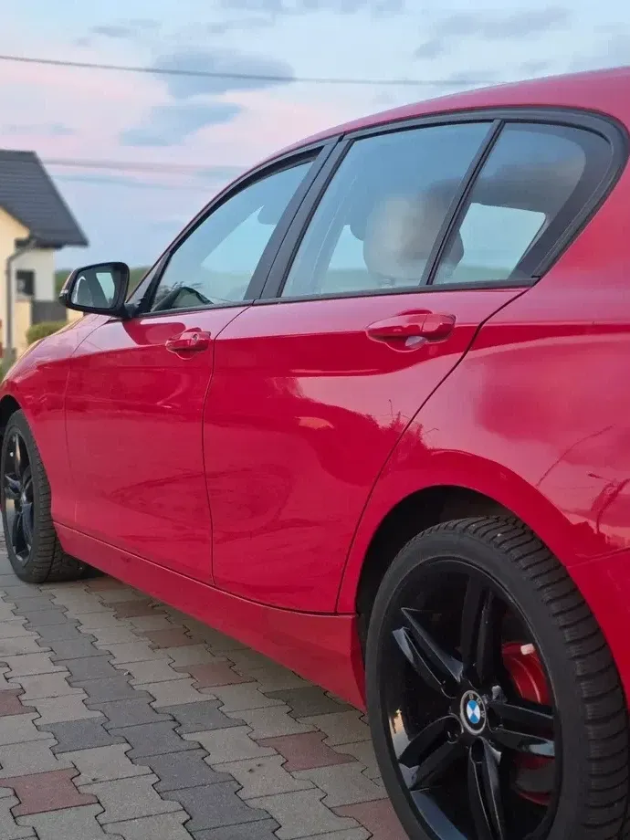 BMW Seria 1 118d xDrive Standard — imagine 6