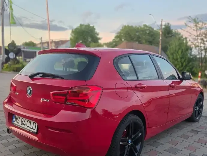 BMW Seria 1 118d xDrive Standard