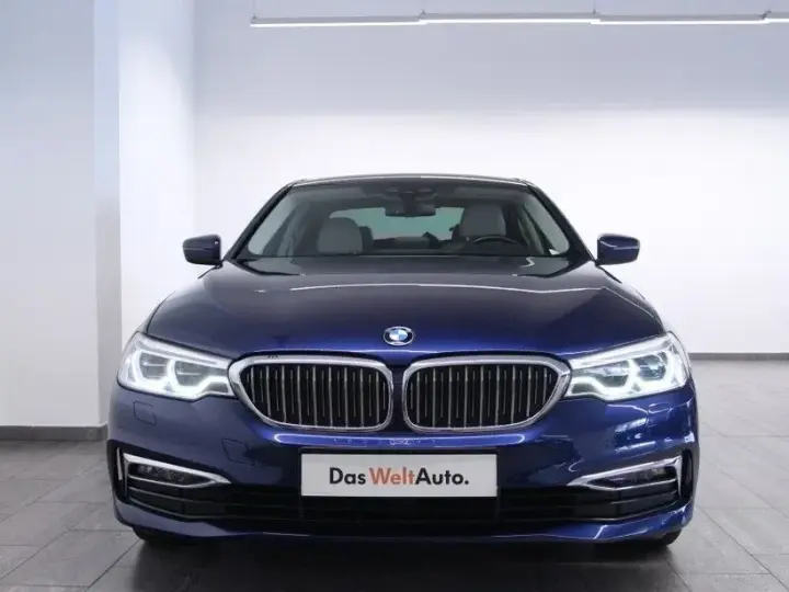 BMW Seria 5 G30/G31 530d xDrive Aut.