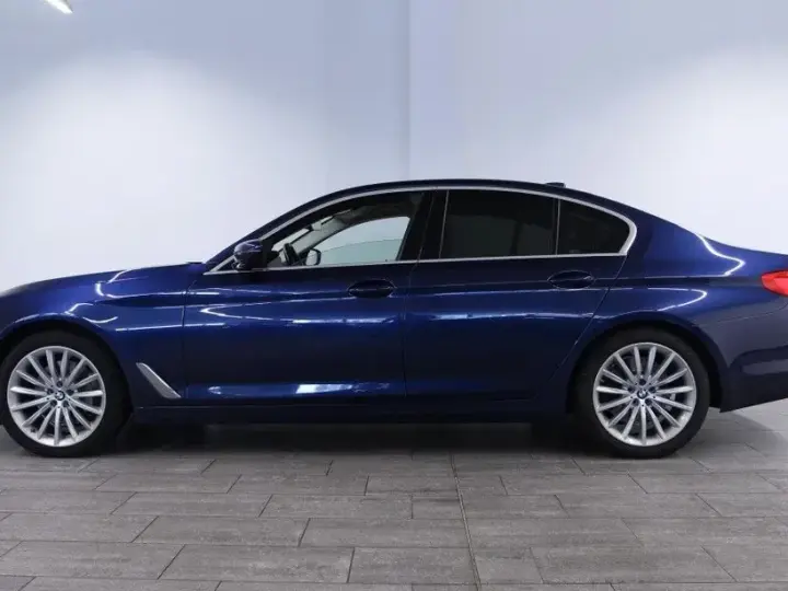 BMW Seria 5 G30/G31 530d xDrive Aut.