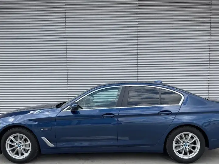 BMW Seria 5 G30/G31 520e AT PHEV