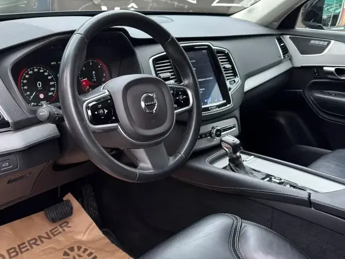 Volvo XC 90 D5 AWD Geartronic Inscription