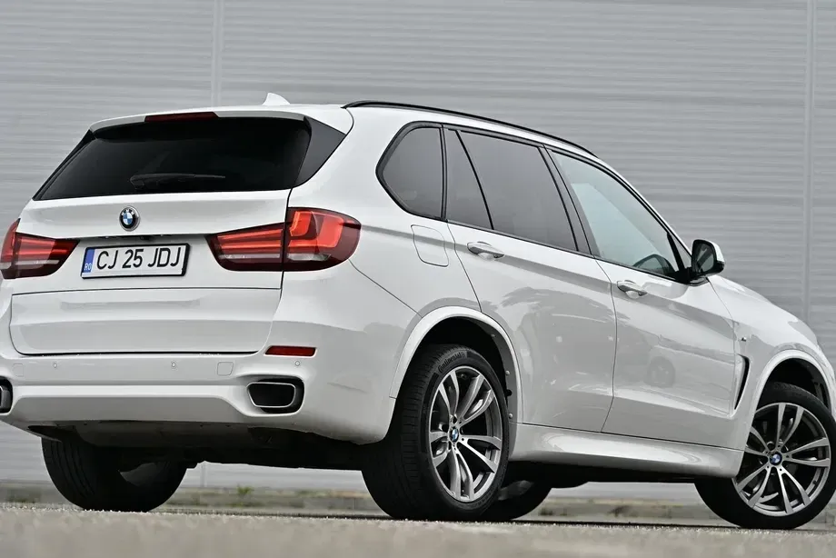 BMW X5 F15 xDrive40d — imagine 2