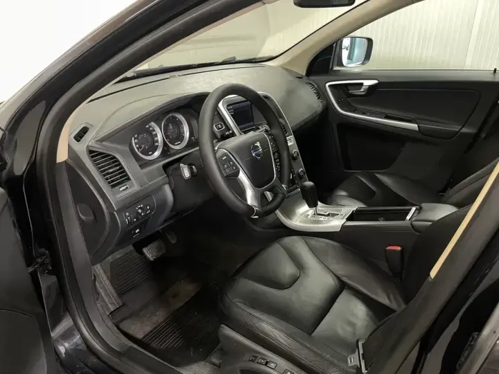 Volvo XC 60 I 2.4D AWD Momentum