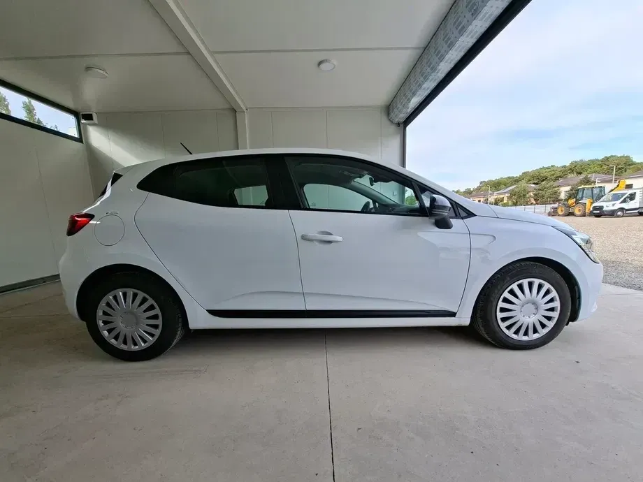 Renault Clio — imagine 4