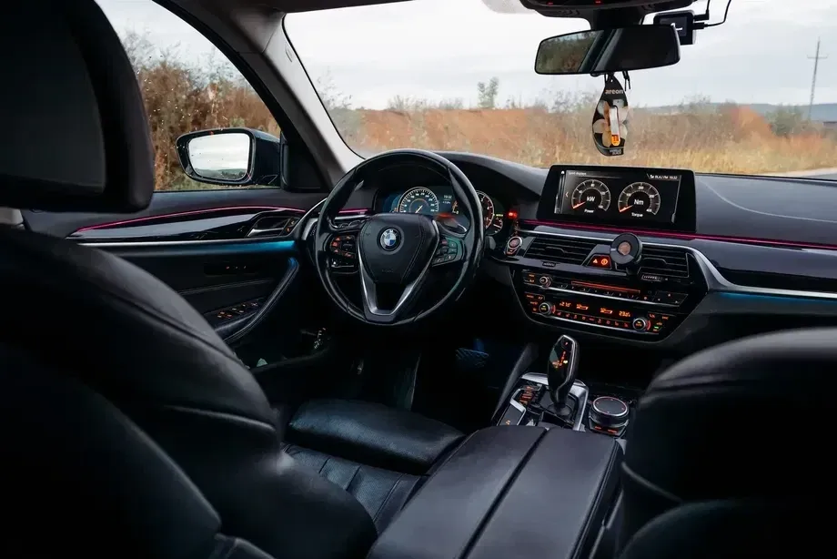 BMW Seria 5 G30/G31 520d EfficientDynamics Edition AT — imagine 3