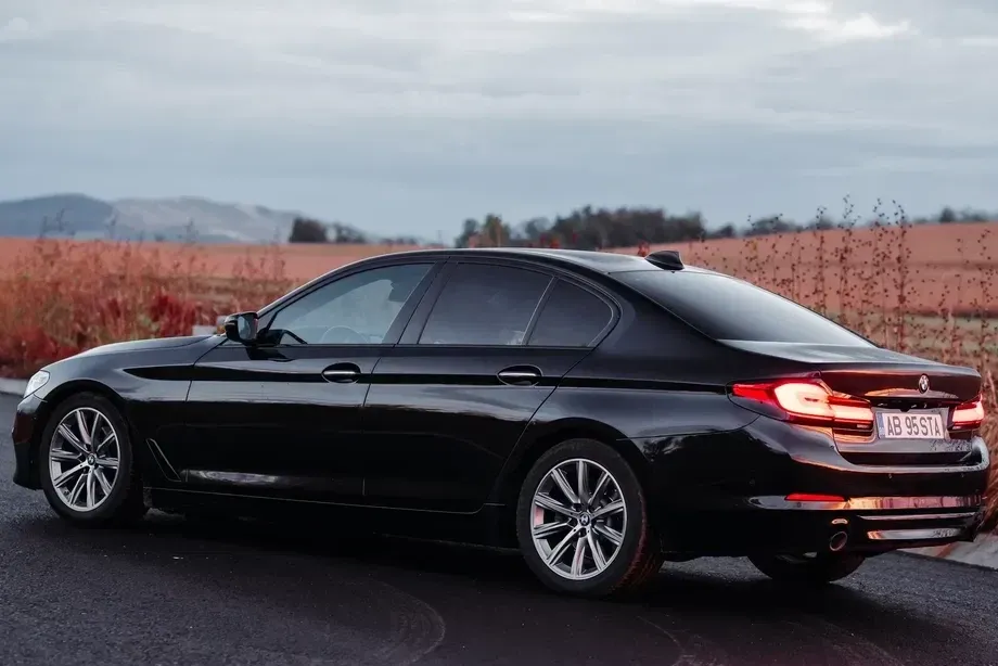 BMW Seria 5 G30/G31 520d EfficientDynamics Edition AT — imagine 2