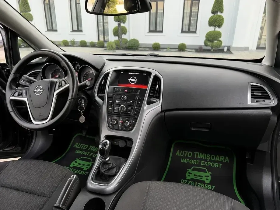 Opel Astra — imagine 5