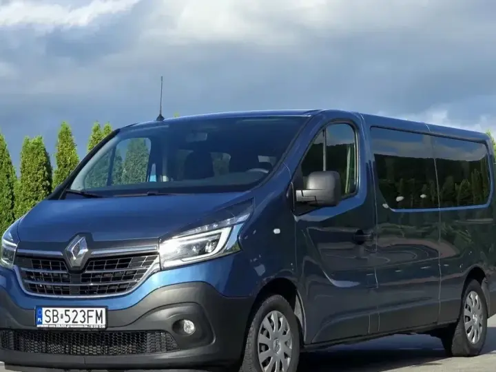 Renault Trafic 2.0 Blue dCi 145 Combi L2H1 7+1 locuri Expression