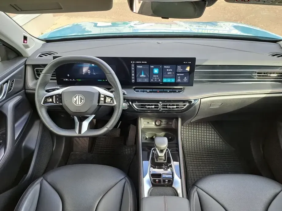 MG EHS 1.5 T-GDi AT PHEV Exclusive — imagine 5