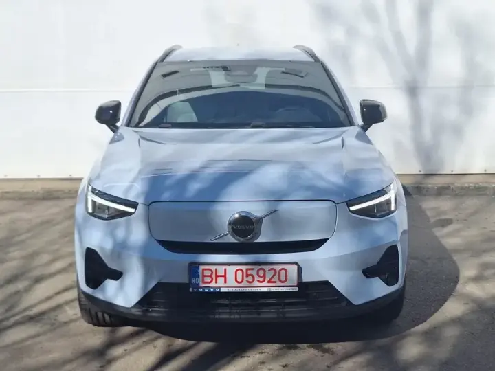 Volvo XC 40 Recharge Single Motor Extended Range RWD Plus