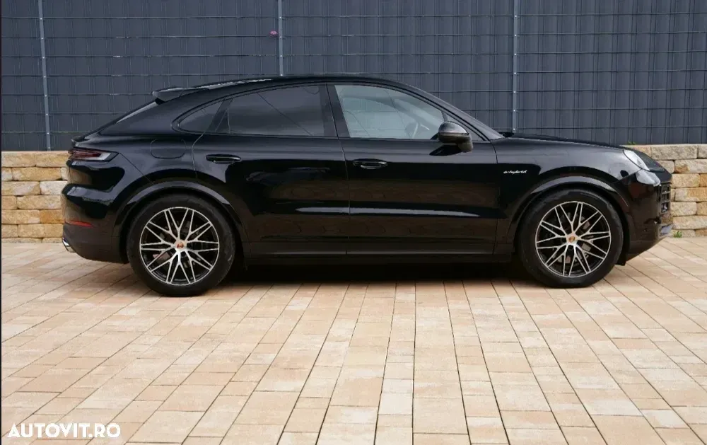 Porsche Cayenne Coupe E-Hybrid — imagine 3