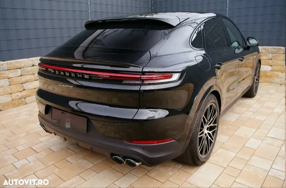 Porsche Cayenne Coupe E-Hybrid — imagine 4
