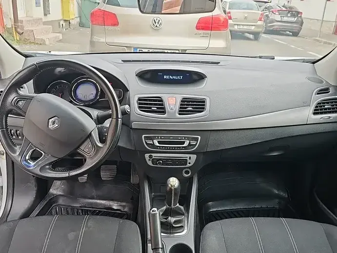 Renault Fluence 1.6 16V Authentique