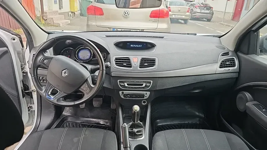 Renault Fluence 1.6 16V Authentique — imagine 2
