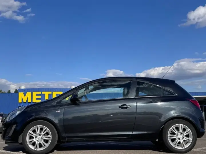 Opel Corsa D 1.4 Automatik Cosmo