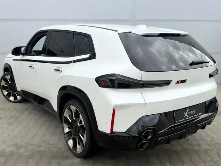 BMW XM Label