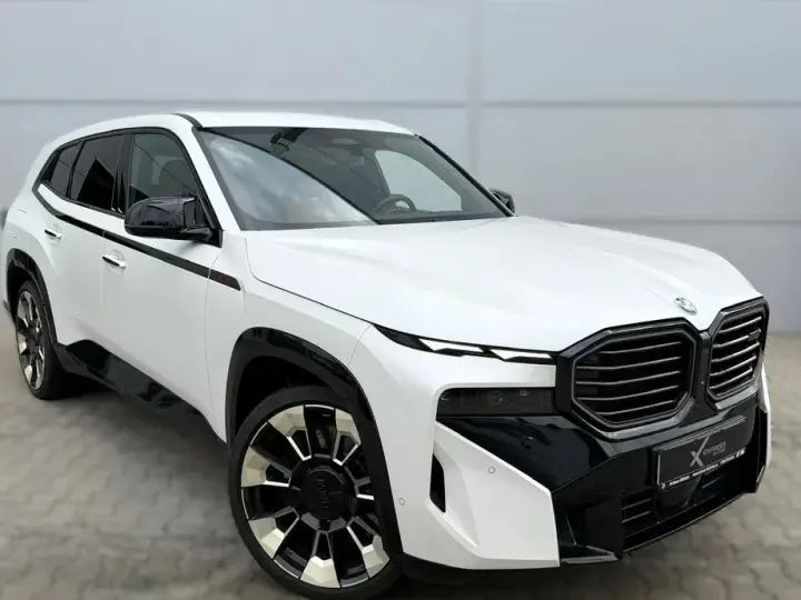 BMW XM Label