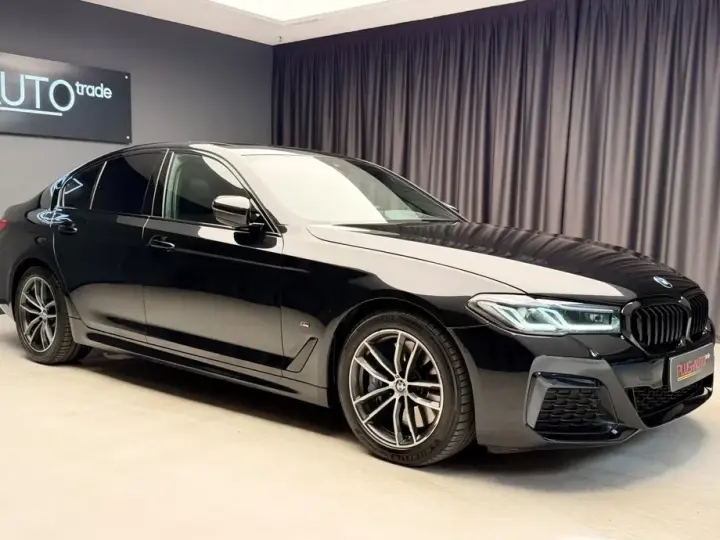 BMW Seria 5 530d xDrive AT MHEV