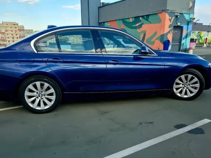 BMW Seria 3 F30/F31/F34 320i Aut. Luxury Line