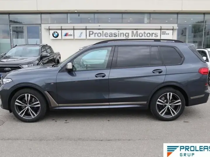 BMW X7 M50d