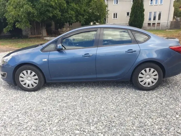 Opel Astra J 1.6 CDTI Start/Stop Cosmo