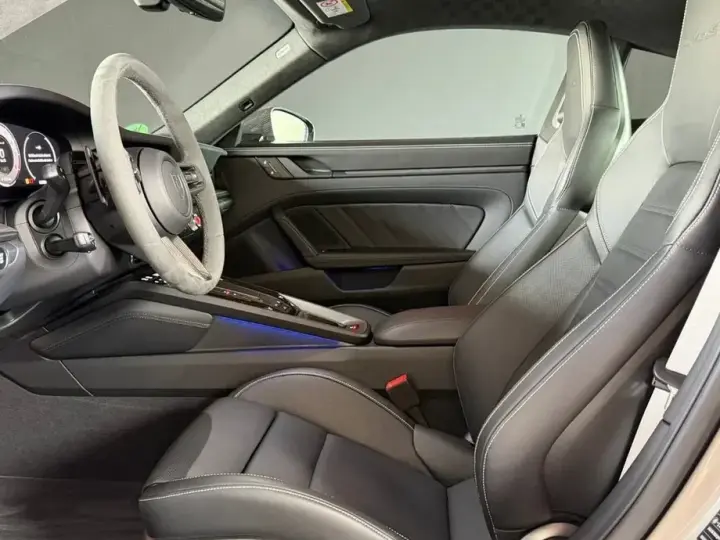 Porsche 992 TURBO S