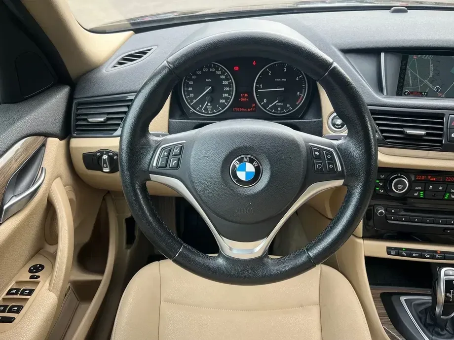 BMW X1 — imagine 6