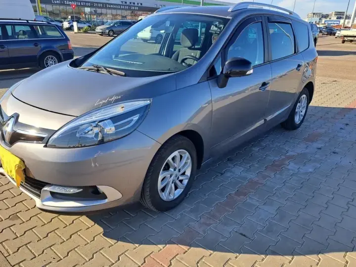 Renault Grand Scenic dCi 130 FAP Start & Stop Dynamique