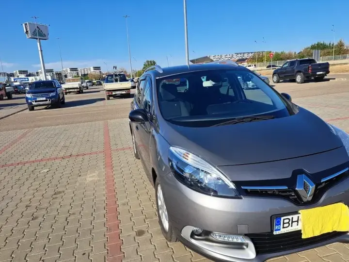 Renault Grand Scenic dCi 130 FAP Start & Stop Dynamique