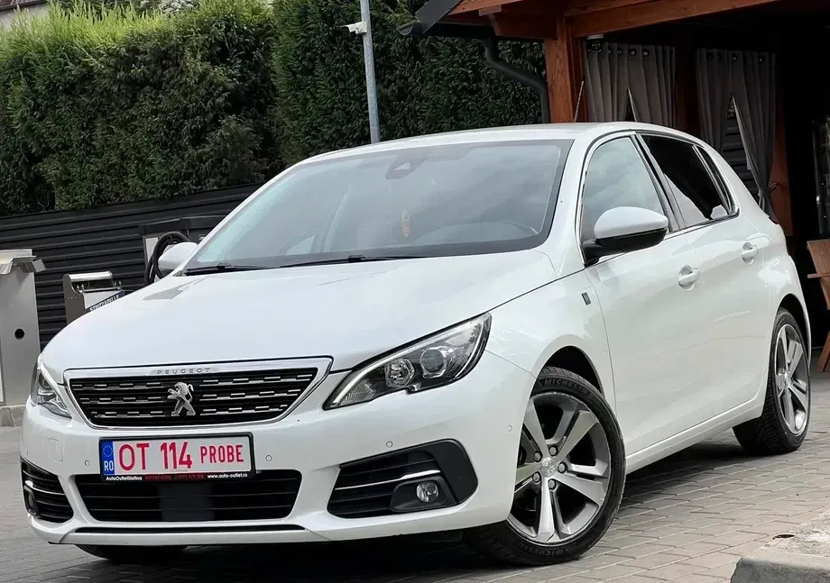 Peugeot 308 1.2 L PureTech Turbo S&S Allure — imagine 2