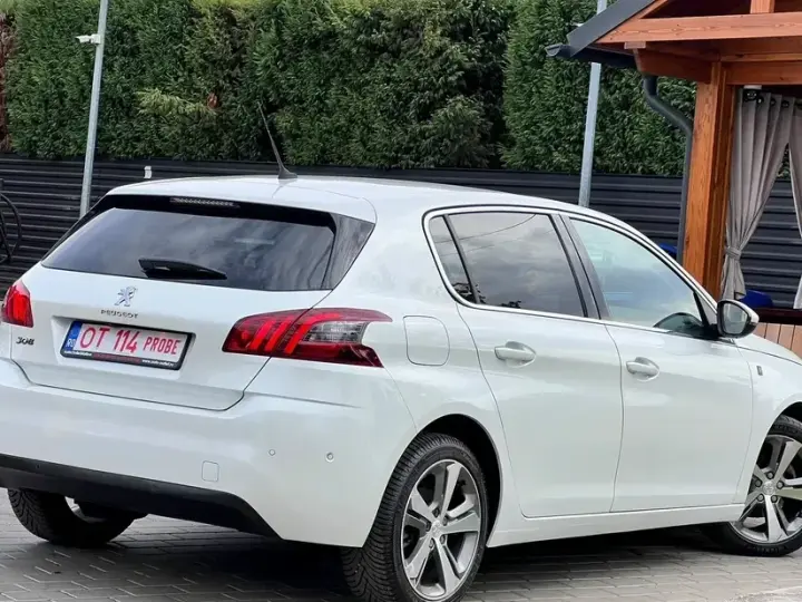Peugeot 308 1.2 L PureTech Turbo S&S Allure