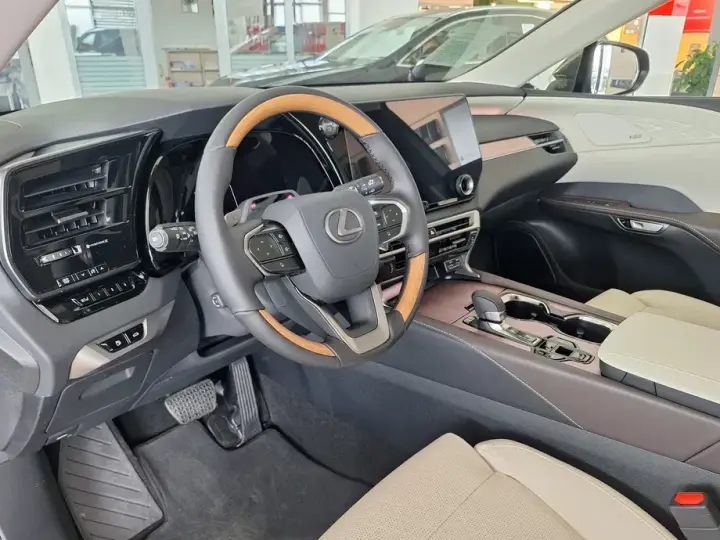 Lexus RX IV 350h E-Four HEV Luxury
