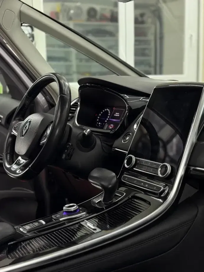 Renault Espace V — imagine 2