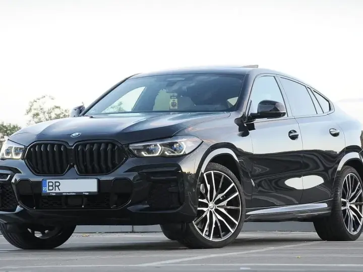 BMW X6 M G06 M50i