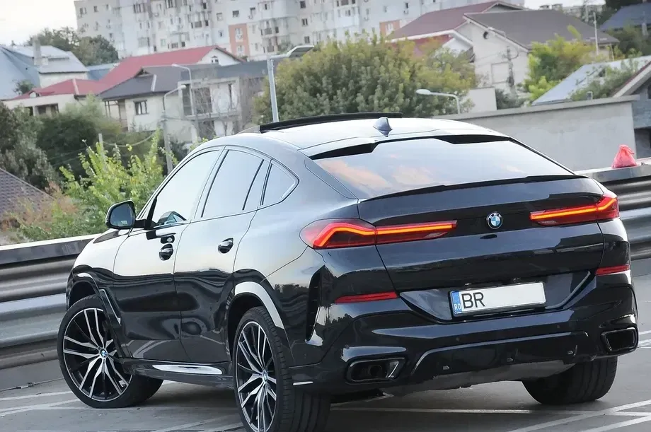 BMW X6 M G06 M50i — imagine 3