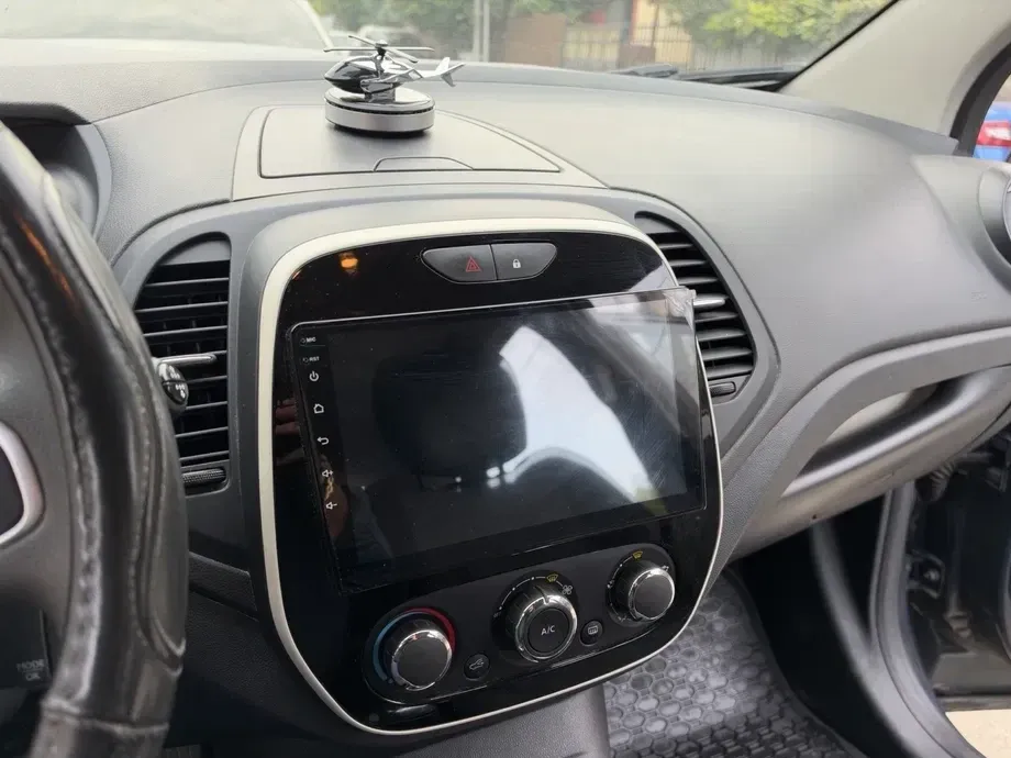 Renault Captur I TCe Life Evo — imagine 6
