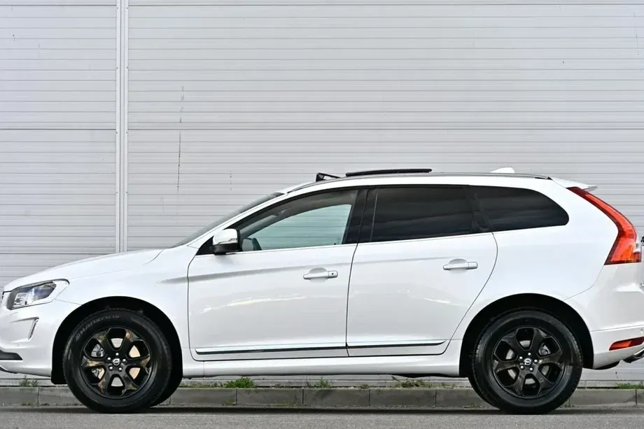 Volvo XC 60 D5 AWD Geartronic Summum — imagine 6