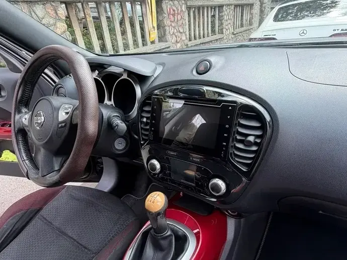 Nissan Juke I 1.6L Tekna