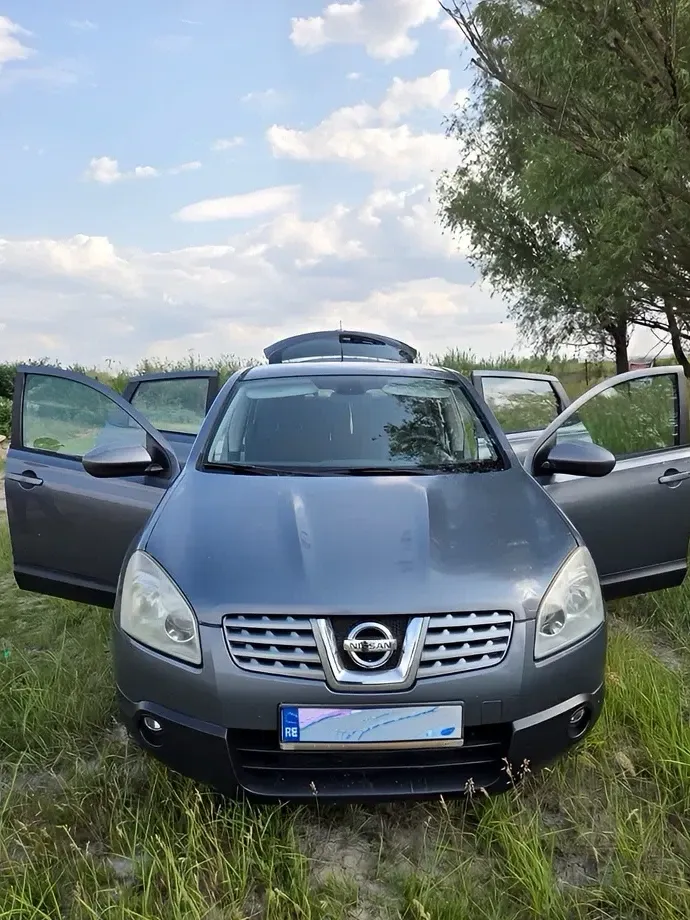 Nissan Qashqai I 2.0 Tekna "All Mode 4x4" — imagine 4