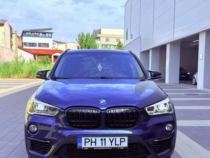BMW X1 F48