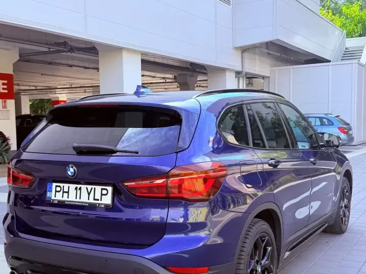 BMW X1 F48