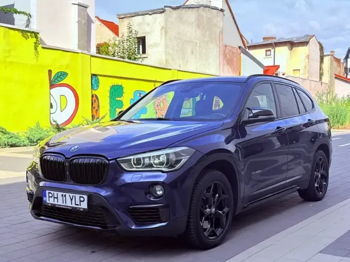 BMW X1 F48