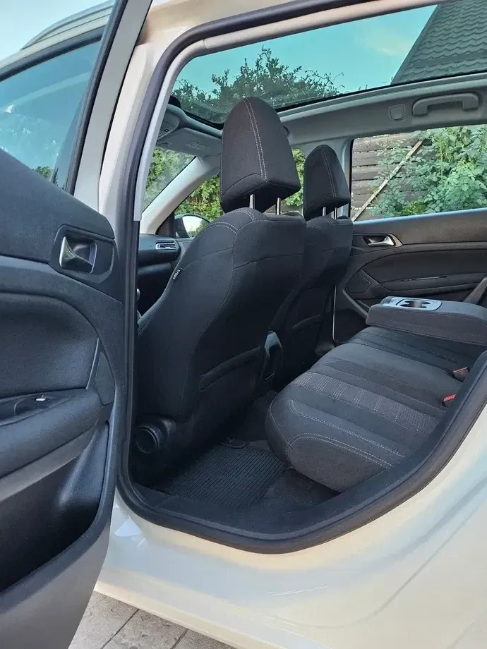 Peugeot 308 II 1.6 BlueHDi FAP STT Allure — imagine 6