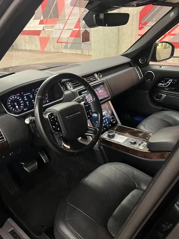 Land Rover Range Rover IV 3.0 l6 MHEV HSE — imagine 3