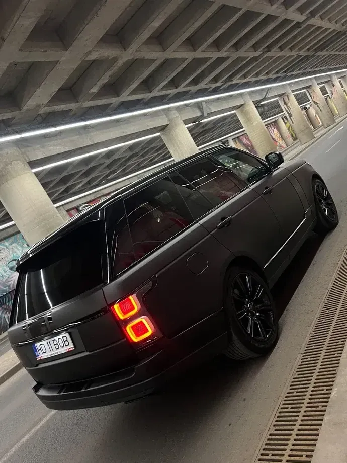 Land Rover Range Rover IV 3.0 l6 MHEV HSE — imagine 6